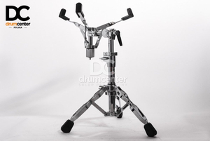 DW 9300 Statyw pod werbel