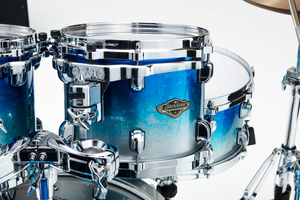 Tama Starclassic Walnut/Birch 22 (Molten Blue Ice Fade)