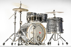 Gretsch Renown Maple 22 (Silver Oyster Pearl)