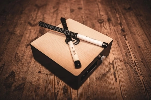 MEINL Pickup Cajon Snare + Cajon Brush TMPPCS