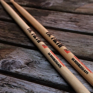 Vic Firth 5B DoubleGlaze (American Classic Hickory) 