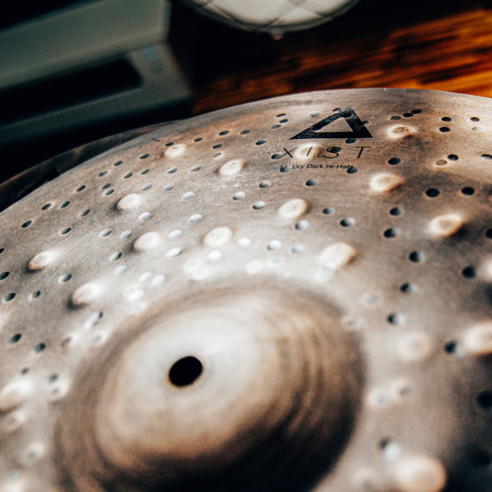 Istanbul Agop XIST Dry Dark Hi-hat 17