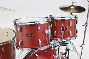 Tama Stagestar na 20 + talerze Meinl + Stołek (Candy Red Sparkle)