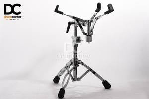 DW 9300 Statyw pod werbel