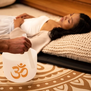 Meinl SE Misa Crystal 8 Om - Om A4/136.10 Hz