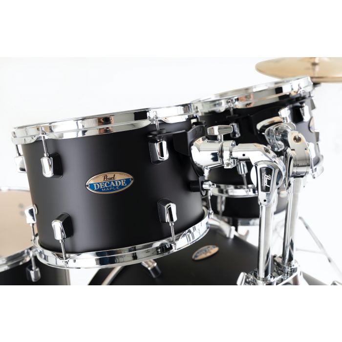 Pearl Decade Maple 22 (Satin Slate Black)