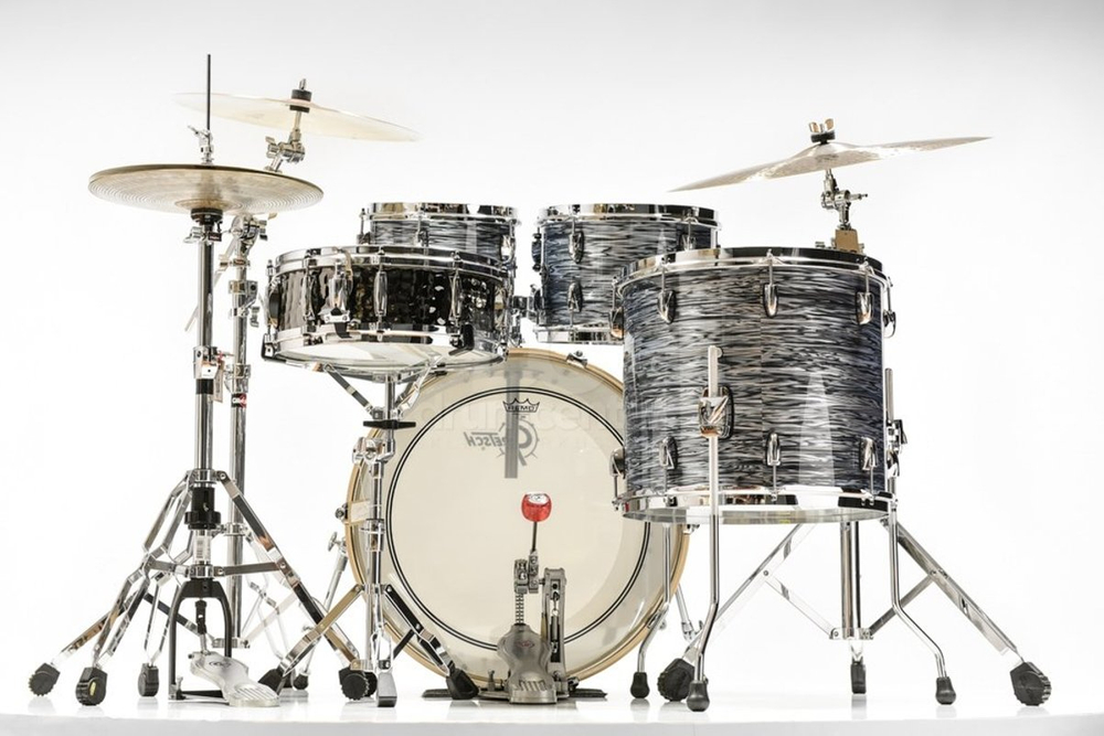 Gretsch Renown Maple 22 (Silver Oyster Pearl)