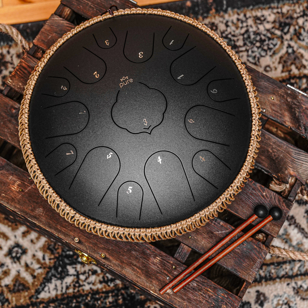 Pure Tongue Drum Lotus 14" 15 tonów (D-Dur) BLACK 