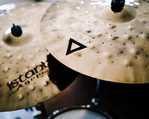 Istanbul Agop XIST Dry Dark Brilliant Crash 19