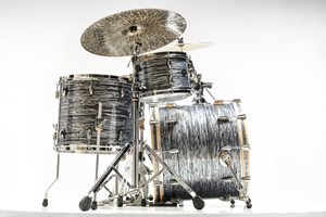 Gretsch Renown Maple 22 (Silver Oyster Pearl)